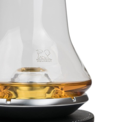 peugeot-prezent-whisky-1.jpg