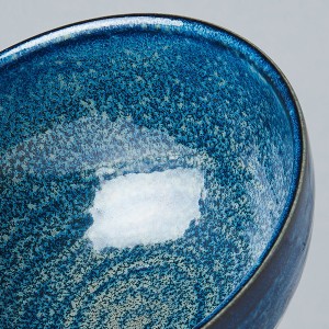 C7953.front.detail-800px.jpg