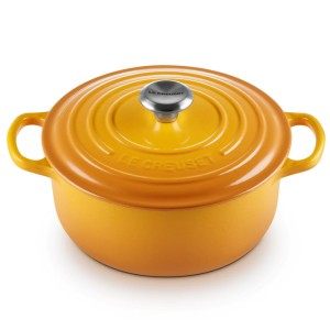 Le Creuset - SIGNATURE żeliwny garnek 24 cm. 4,2 l. nectar. 