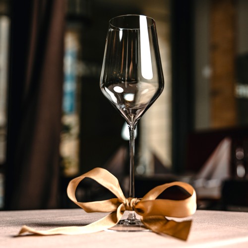 Q1_White-Wine-2_Credits@PCT.jpg