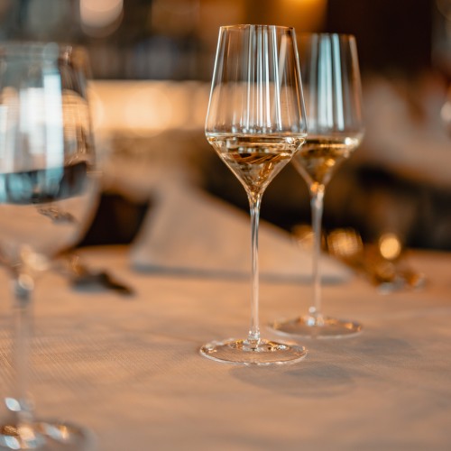 Q1_White-Wine-3_Credits@PCT.jpg