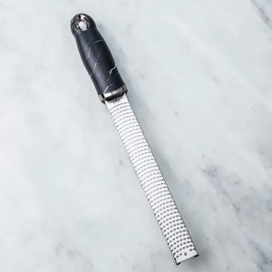 microplane-zester-3.jpg