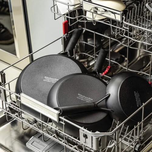 kitchenaid-zestaw-patelni-5.jpg