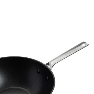 kitcheanaid-wok-stailiness-.jpg