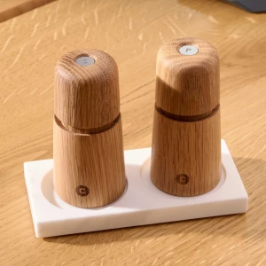 Crushgrind_stockholm_11cm_oak_tabletopper_white.jpg