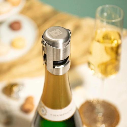 ChampagneStopper_StainlessSteel_45A1135.jpg