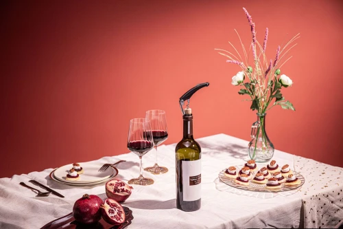 WaitersCorkskrew_DinnerTable_45A0248_3000px_72dpi.jpg