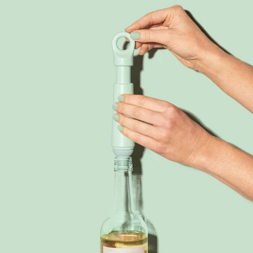 Wine Saver Loop Jade kopie.jpg