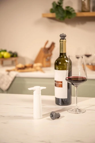 WineSaver_White_45A2573.jpg