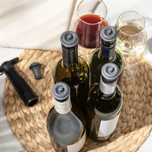 Reusable Vacuum Stoppers kopie.jpg