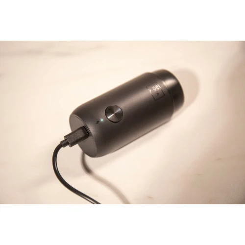 92004606_ElectricWineSaver_45A1962.jpg