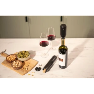 ElectricWineItems_45A1944.jpg
